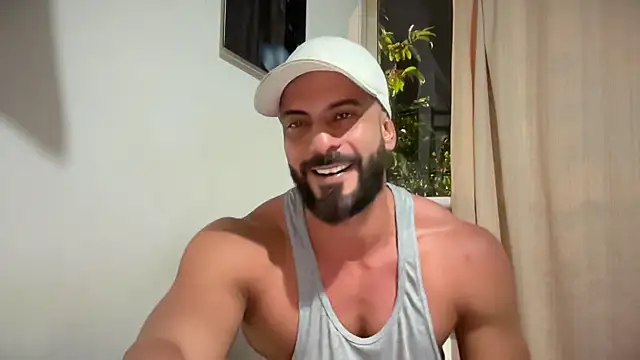 Snapshot of romeolovedark chatting on 04-07-26, 03:51 romeolovedark online show from 04-07-26, 03:51