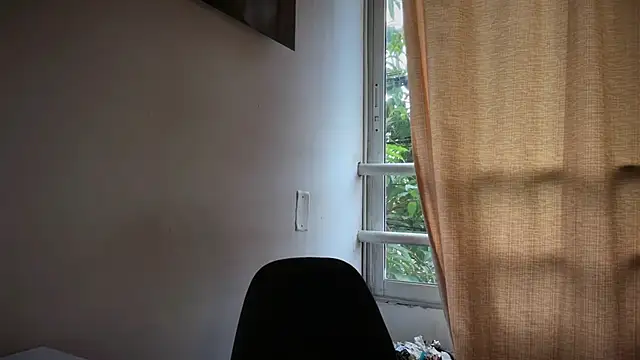 Snapshot of romeolovedark chatting on 04-21-26, 12:11 romeolovedark online show from 04-21-26, 12:11