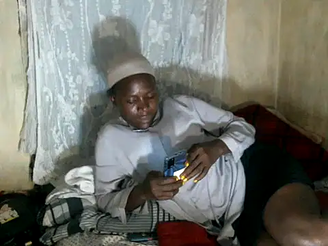 Snapshot of cute-shamza chatting on 02-28-26, 05:47 cute-shamza online show from 02-28-26, 05:47