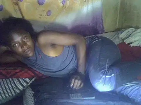 Snapshot of cute-shamza chatting on 04-11-26, 04:28 cute-shamza online show from 04-11-26, 04:28