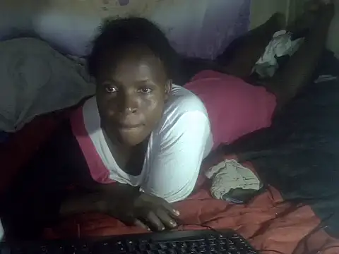 cute-shamza online show from 05-19-26, 02:34