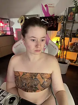 sweetest pie online show from 05-26-26, 07:43