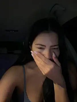 clairewntr online show from 04-08-26, 08:20