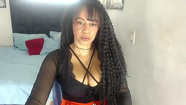 Snapshot of yeli_xxx chatting on 11-26-25, 05:47 yeli xxx online show from 11-26-25, 05:47