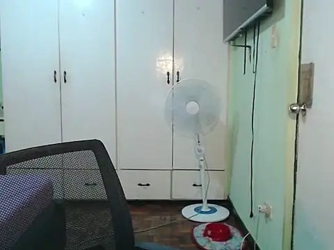 Ezradeliciosa online show from 03-14-26, 02:39