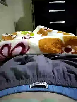 Snapshot of shiiank chatting on 06-23-26, 12:30 shiiank online show from 06-23-26, 12:30