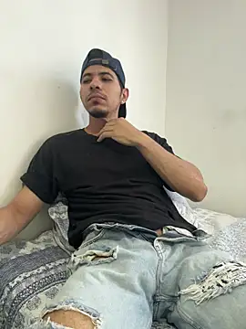 Snapshot of steven_clain chatting on 03-14-26, 10:37 steven clain online show from 03-14-26, 10:37