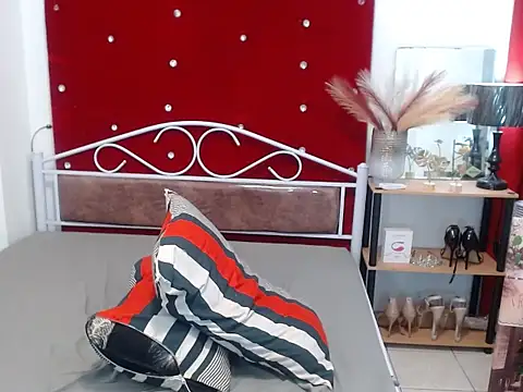 urcumgirl kendall online show from 02-08-25, 03:53