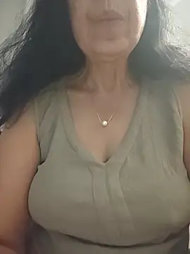 Susannemilf online show from 05-07-26, 03:39