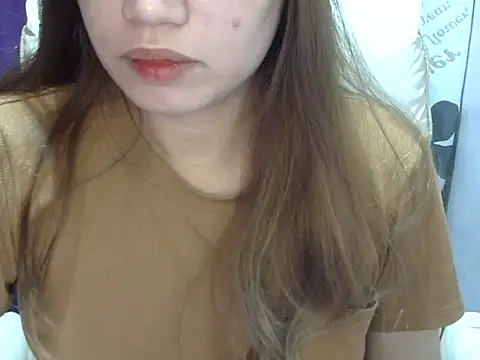    zurIII09  online show from 05-16-26, 08:07