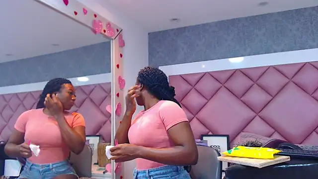 DanielaDuff online show from 02-17-26, 07:53