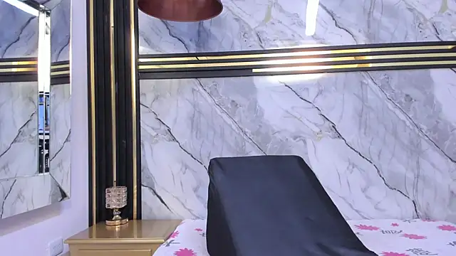 Snapshot of HellenJohansson chatting on 03-19-25, 07:17 HellenJohansson online show from 03-19-25, 07:17