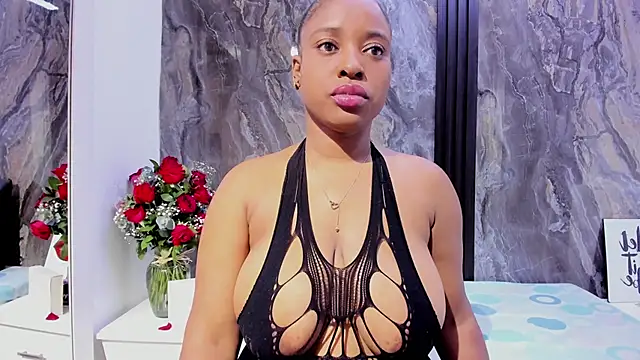 Snapshot of HellenJohansson chatting on 10-31-25, 07:26 HellenJohansson online show from 10-31-25, 07:26