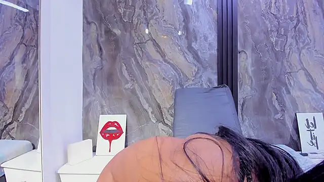 Snapshot of HellenJohansson chatting on 11-14-25, 07:23 HellenJohansson online show from 11-14-25, 07:23