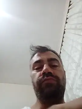 Snapshot of kevgir08 chatting on 10-31-25, 08:54 kevgir08 online show from 10-31-25, 08:54