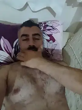 Snapshot of kevgir08 chatting on 07-13-26, 10:12 kevgir08 online show from 07-13-26, 10:12