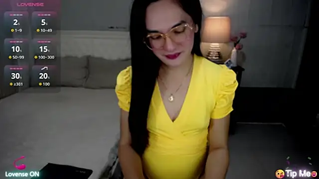 Snapshot of xAsianSweetHeart chatting on 06-14-26, 12:52 xAsianSweetHeart online show from 06-14-26, 12:52