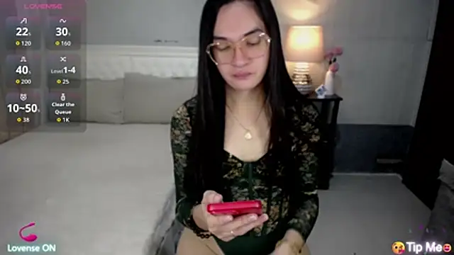 Snapshot of xAsianSweetHeart chatting on 07-03-26, 12:06 xAsianSweetHeart online show from 07-03-26, 12:06