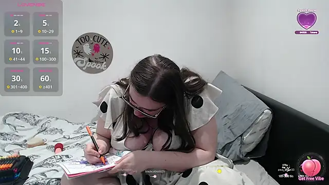 Rebecca Summer online show from 09-23-25, 12:24