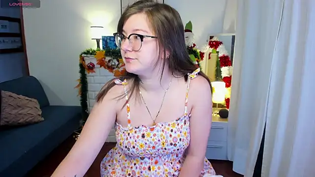 HunnyyLove online show from 12-23-24, 03:33