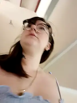 HunnyyLove online show from 12-31-24, 08:45