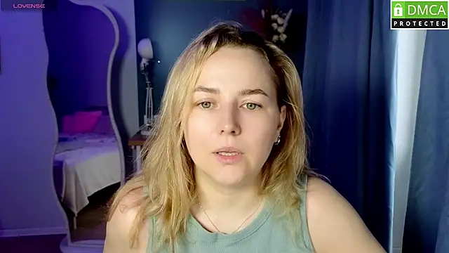 Mira Mermayd online show from 05-21-26, 01:12