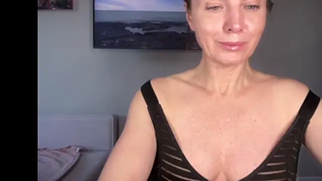 Snapshot of RachellAmazing chatting on 07-16-26, 06:25 RachellAmazing online show from 07-16-26, 06:25