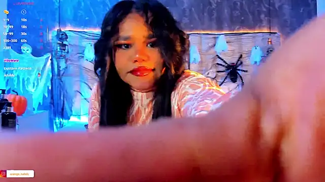 Snapshot of Sharik_Mackay chatting on 10-19-25, 11:00 Sharik Mackay online show from 10-19-25, 11:00