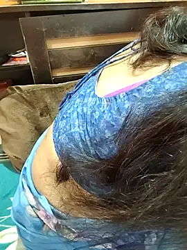 Snapshot of Diya_143 chatting on 03-27-26, 08:09 Diya 143 online show from 03-27-26, 08:09