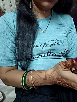 Snapshot of Diya_143 chatting on 04-02-26, 03:04 Diya 143 online show from 04-02-26, 03:04