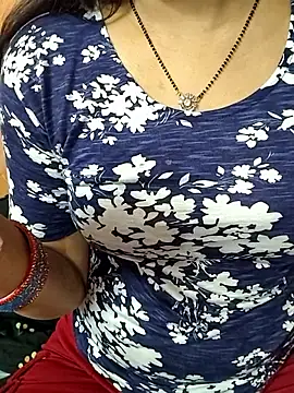 Snapshot of Diya_143 chatting on 04-09-26, 06:19 Diya 143 online show from 04-09-26, 06:19