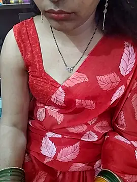 Snapshot of Diya_143 chatting on 04-15-26, 07:37 Diya 143 online show from 04-15-26, 07:37