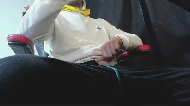 Snapshot of Jeff_Walton@xh chatting on 03-19-26, 06:56 Jeff Waltonxh online show from 03-19-26, 06:56