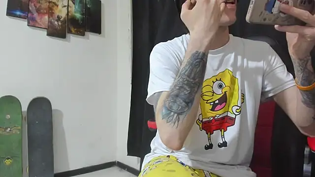 Snapshot of Jeff_Walton@xh chatting on 04-01-26, 03:29 Jeff Waltonxh online show from 04-01-26, 03:29