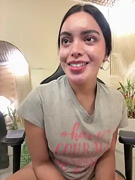 Snapshot of HotstuffCherrySummer chatting on 06-10-26, 12:48 HotstuffCherrySummer online show from 06-10-26, 12:48