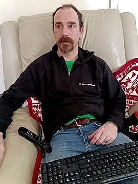 Armpitshaver online show from 01-15-25, 04:32