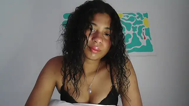 Snapshot of dark_enchantress_ chatting on 03-15-26, 06:14 dark enchantress online show from 03-15-26, 06:14
