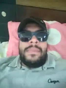 eljefe1119 online show from 04-11-26, 06:01