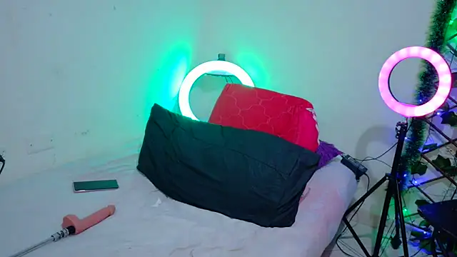 -Camila  online show from 02-08-26, 03:59