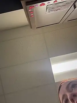 Snapshot of cinnatitties chatting on 09-09-25, 05:01 cinnatitties online show from 09-09-25, 05:01