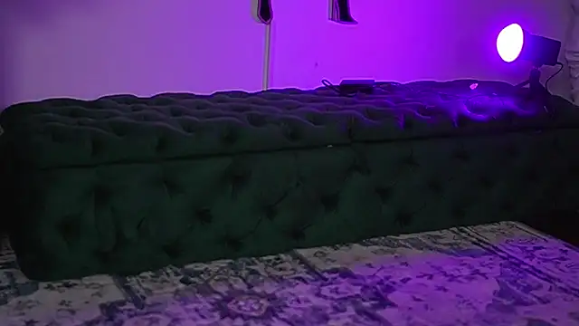 Snapshot of Katyerave chatting on 02-06-26, 08:12 Katyerave online show from 02-06-26, 08:12