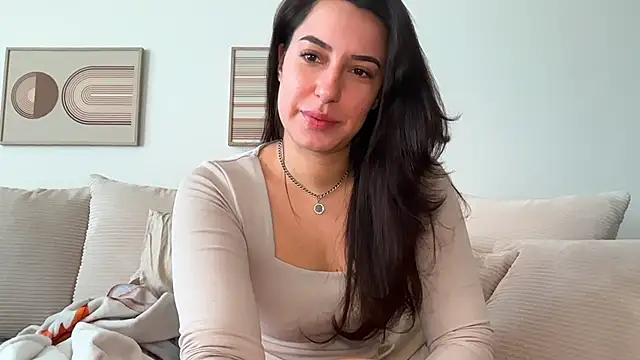 Snapshot of SissiVienna chatting on 03-13-26, 06:31 SissiVienna online show from 03-13-26, 06:31