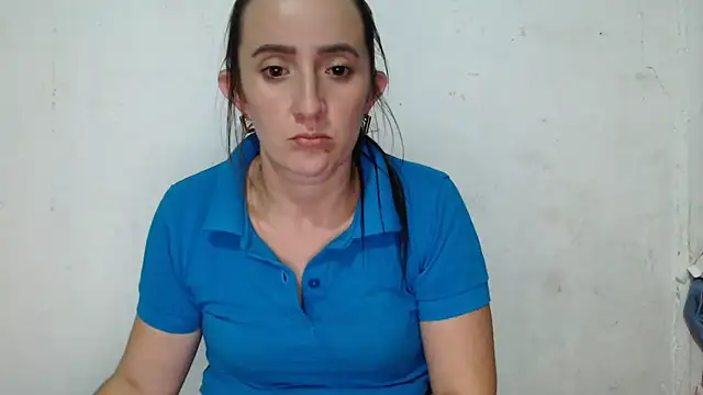 Snapshot of DeepAnal07 chatting on 06-14-26, 01:36 DeepAnal07 online show from 06-14-26, 01:36