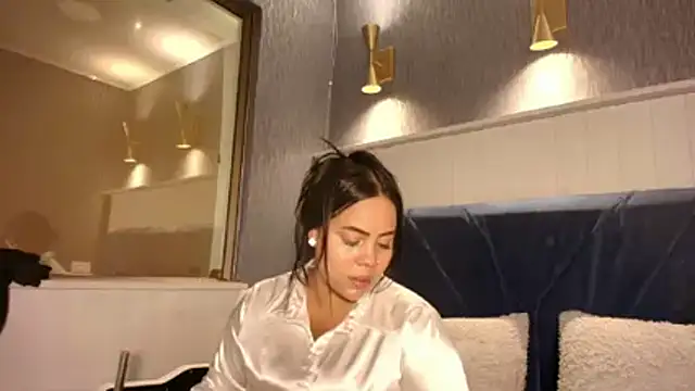 EmilyQueen3x online show from 03-14-26, 02:00