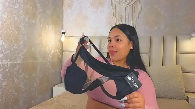 EmilyQueen3x online show from 05-22-26, 02:12