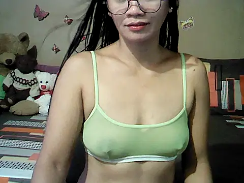 Mia Rein online show from 04-04-26, 01:15