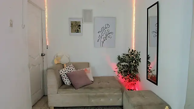 hornyprincess   online show from 02-02-25, 06:10