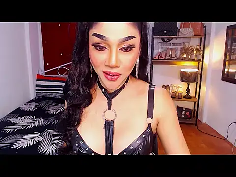 MeatyhorsecockMistress online show from 07-31-26, 12:15