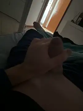 Snapshot of danicohoney chatting on 10-06-25, 08:01 danicohoney online show from 10-06-25, 08:01