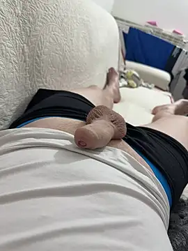 Snapshot of danicohoney chatting on 01-10-26, 04:58 danicohoney online show from 01-10-26, 04:58